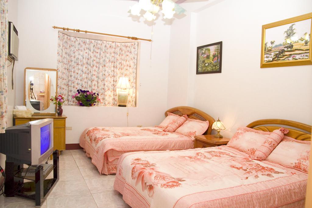 Yilan Xiang Feng Homestay Wujie Δωμάτιο φωτογραφία