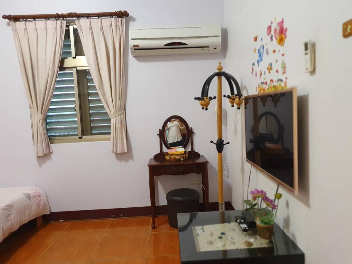 Yilan Xiang Feng Homestay Wujie Εξωτερικό φωτογραφία